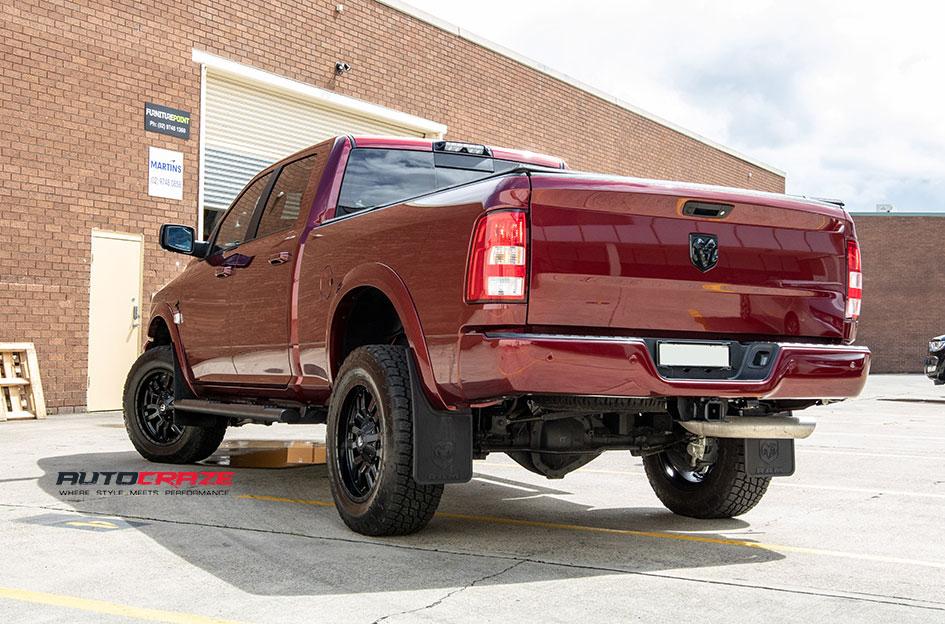 DODGE-RAM-SLEDGE-MATTE-BLACK